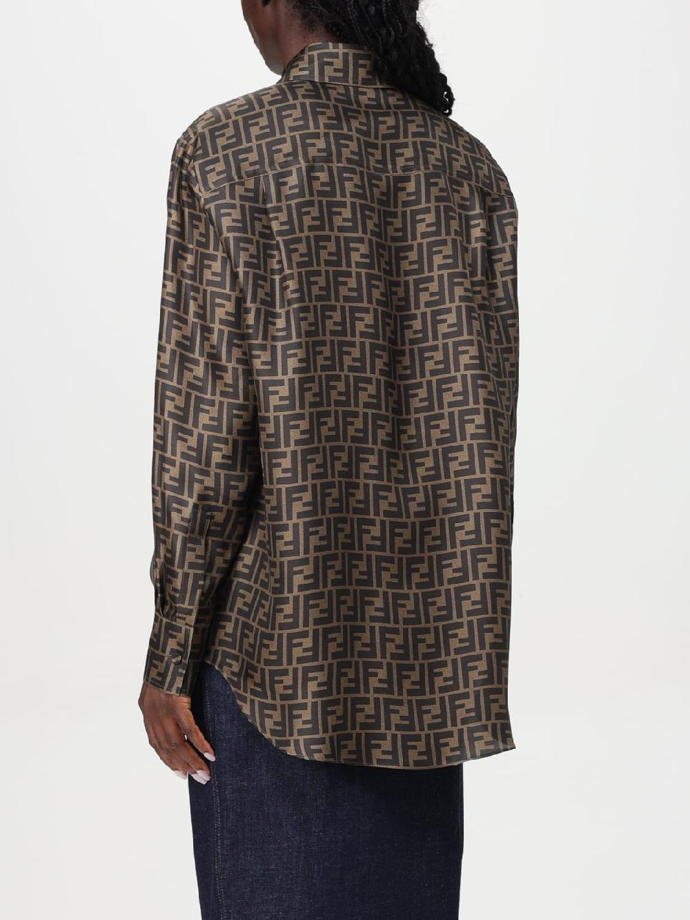 Giglio Camicia FF Fendi in seta con logo all over Italia