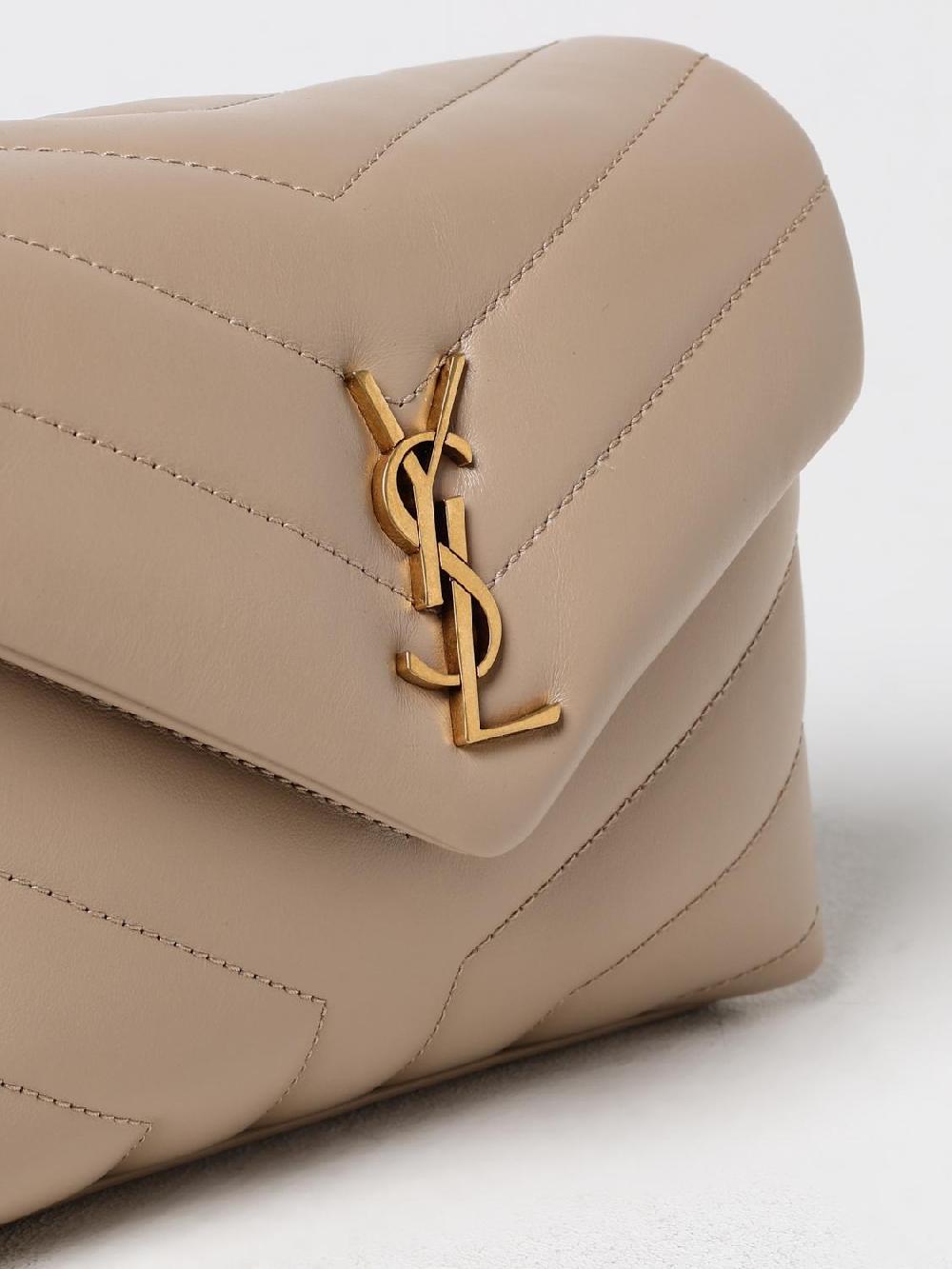 Giglio Borsa Loulou Toy Saint Laurent in pelle chevron 2025