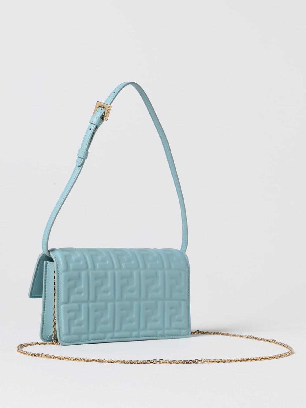 Giglio Borsa wallet Fendi in nappa con monogram FF all over Consegna Veloce