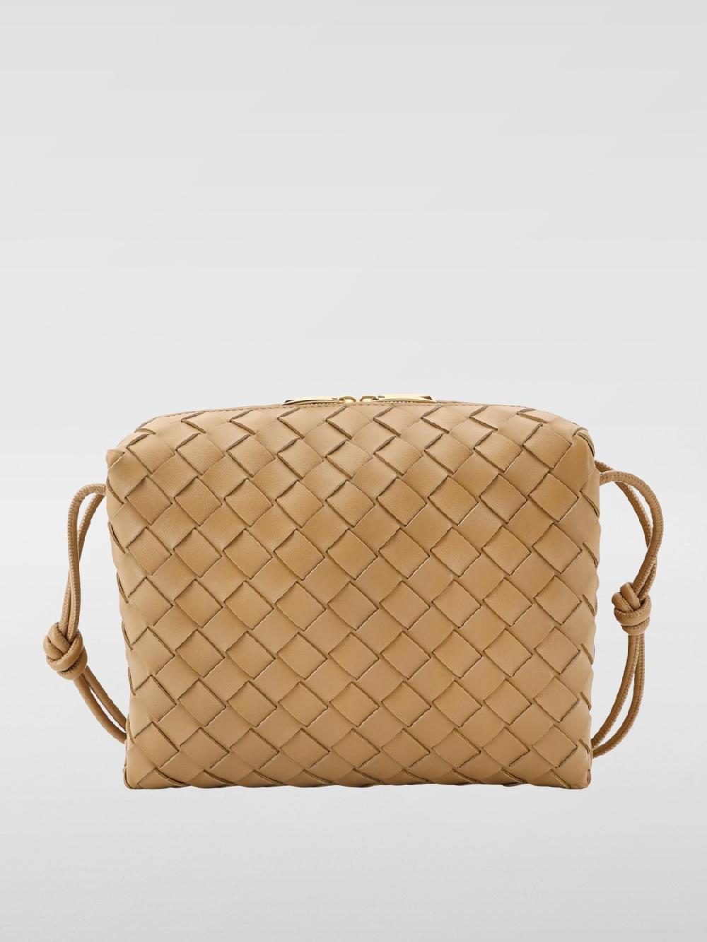 Giglio Borsa Loop Camera Bag Bottega Veneta in nappa intrecciata Shopping Online
