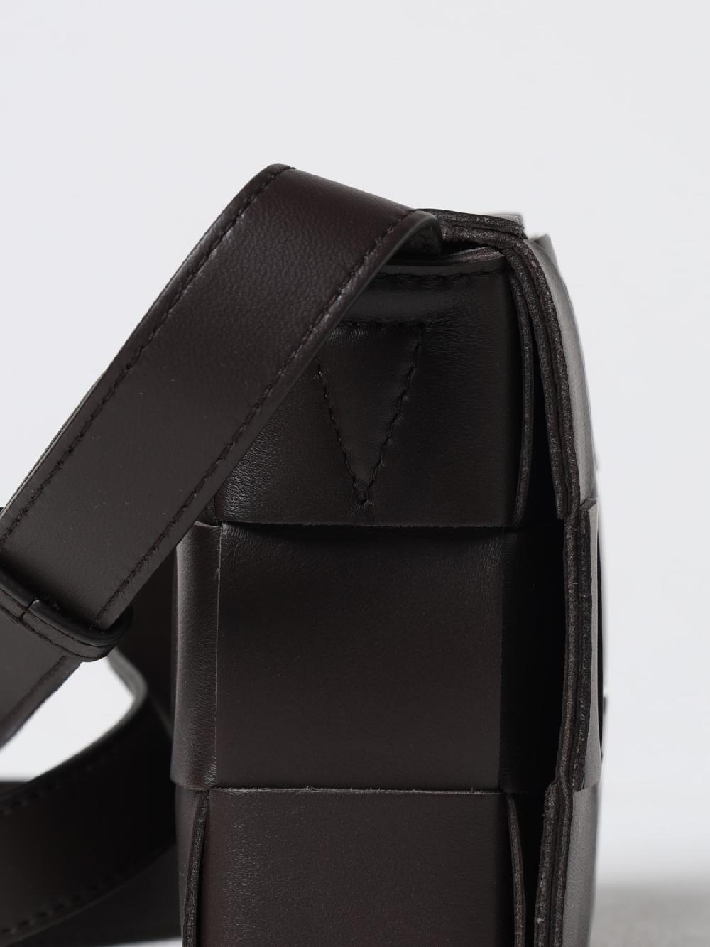 Giglio Borsa Cassette Bottega Veneta in pelle intrecciata Sconto