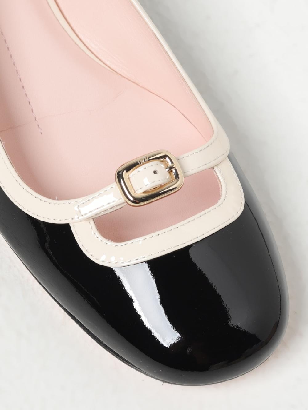 Giglio Ballerina Roger Vivier in vernice Prezzo di fabbrica