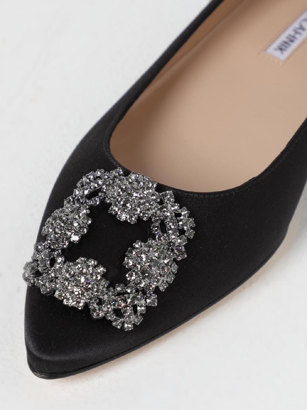 Giglio Ballerina Hangisi Manolo Blahnik in raso Flash Sale