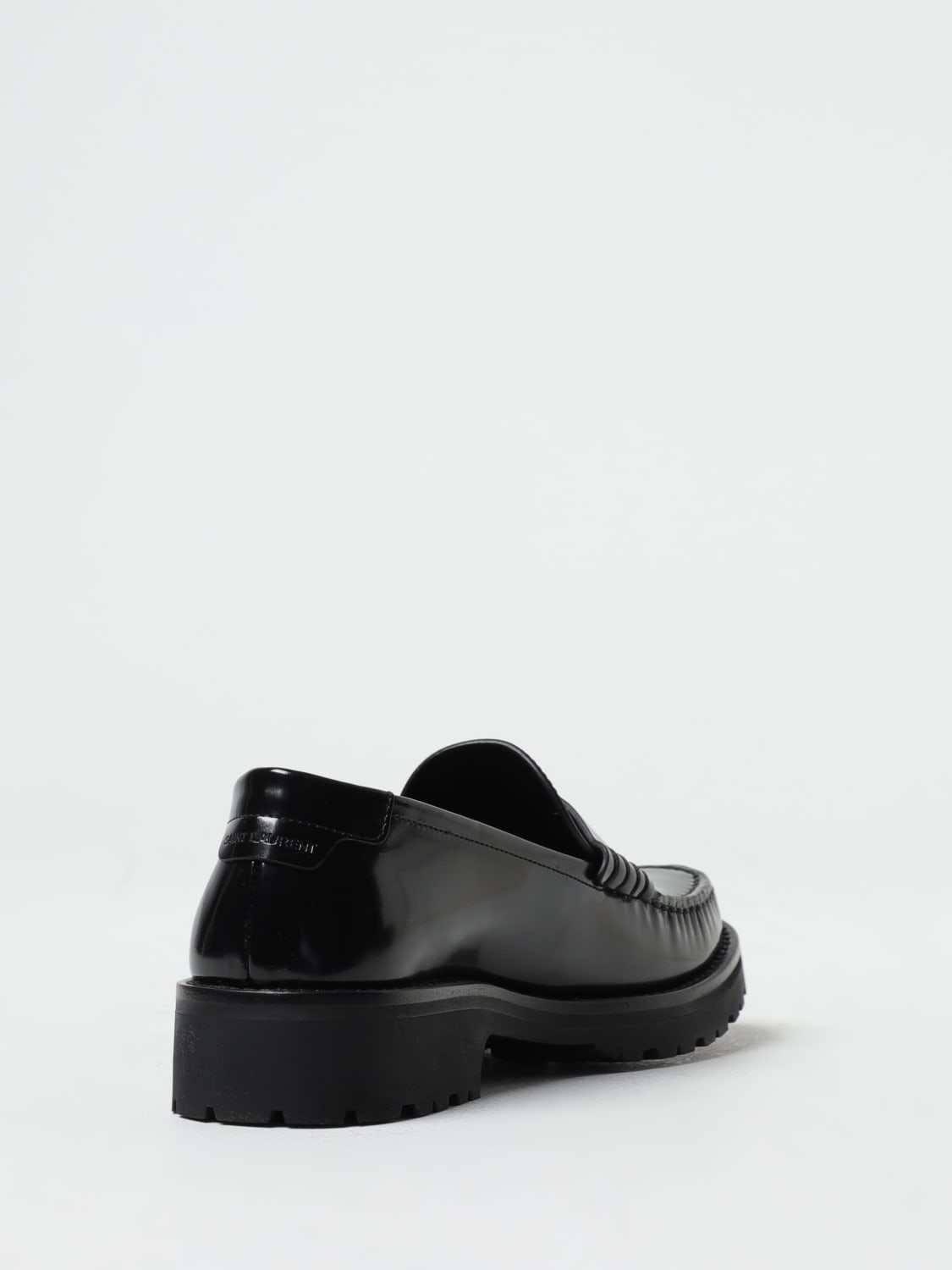 Giglio Mocassino Saint Laurent in pelle spazzolata Offerte speciali