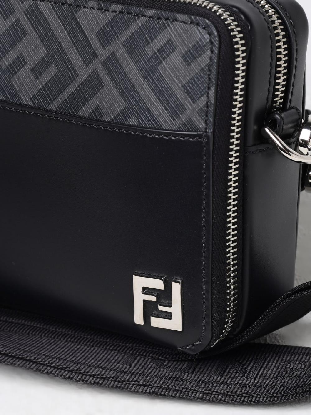 Giglio Borsa Squared FF Fendi in pelle e tela FF Affare Del Giorno