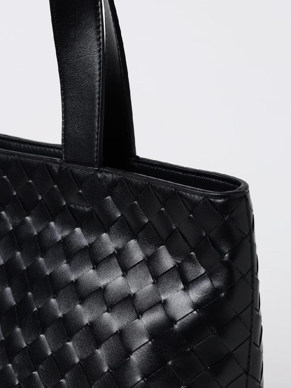 Giglio Borsa Bottega Veneta in pelle intrecciata Grande vendita