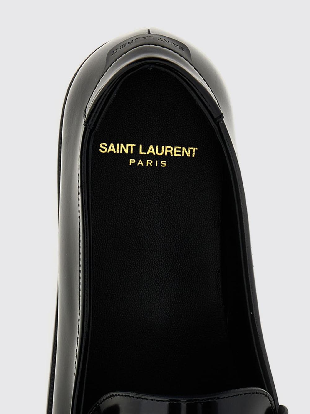 Giglio Mocassino Saint Laurent in vernice ACQUISTA ORA