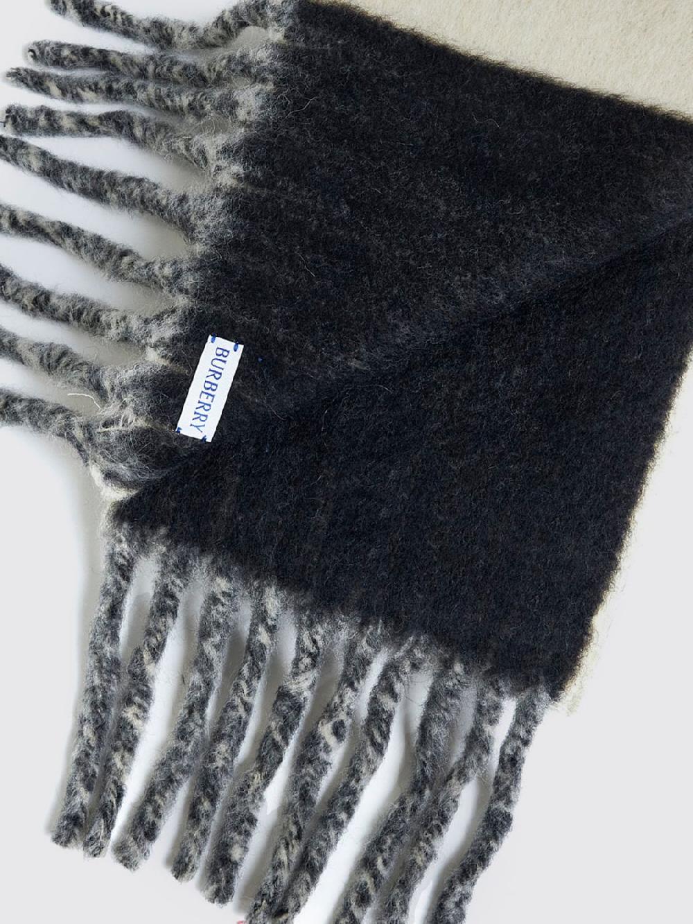 Giglio Sciarpa Burberry in lana di alpaca Super sconto