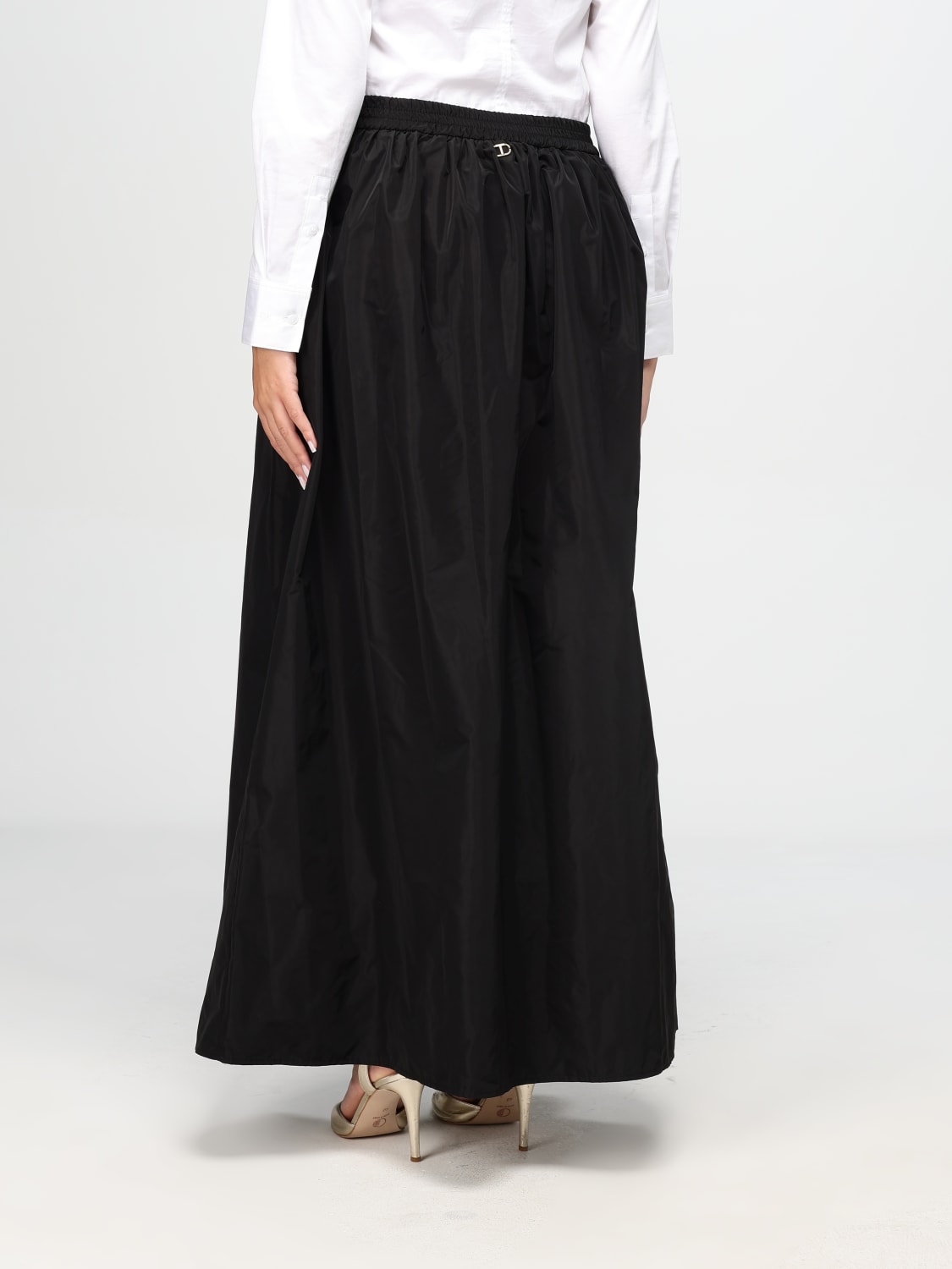 Giglio Gonna Twinset in nylon Offerta natalizia